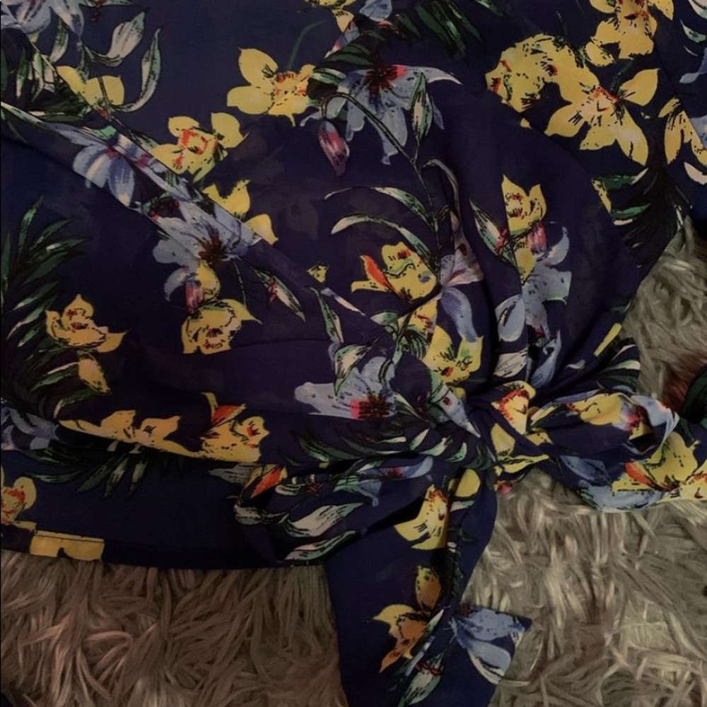 long sleeve: - Picture 2 of 2